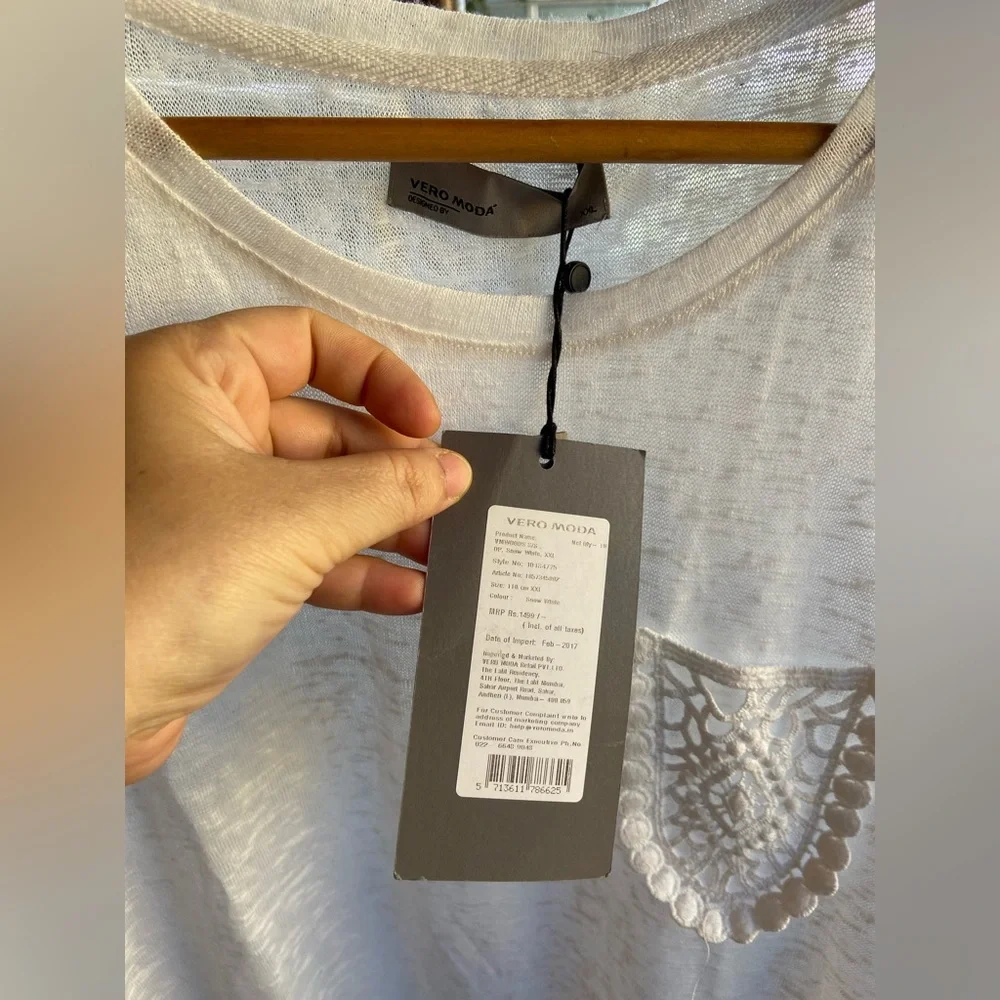 Vero Moda Tops.Size- XXL ( Fit M- L too) - Picture 5 of 5